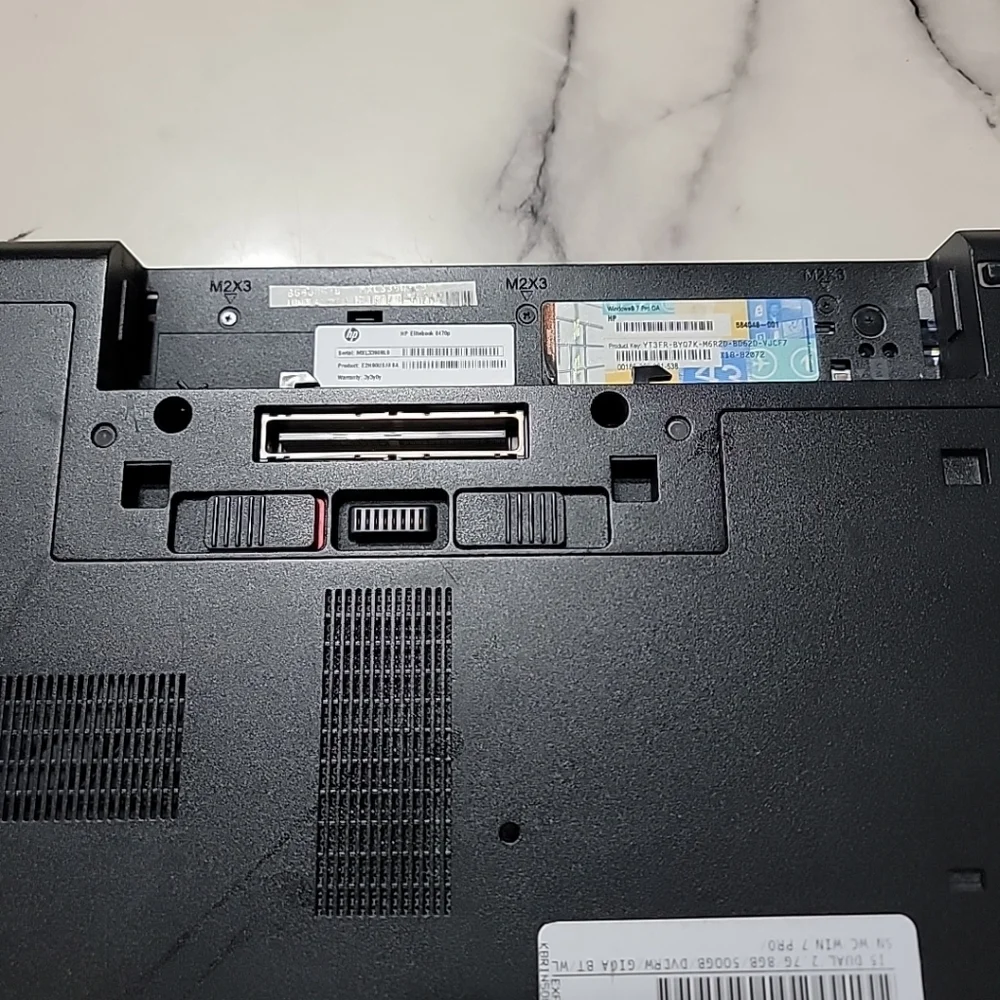 HP EliteBook 8470p Window's 7 Pro Working Missing Battery